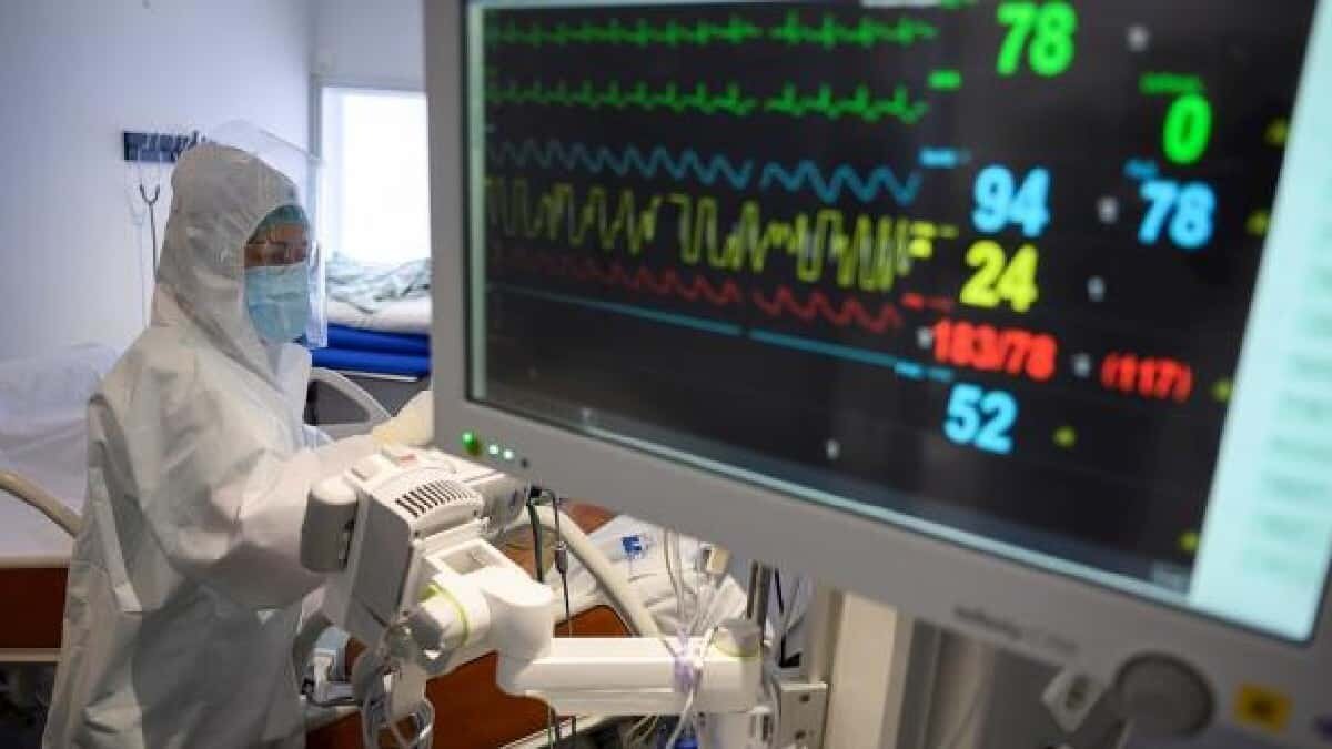 una cuarta parte de las personas que contrajeron coronavirus enfrentan síntomas de la condición conocida como covid largo.