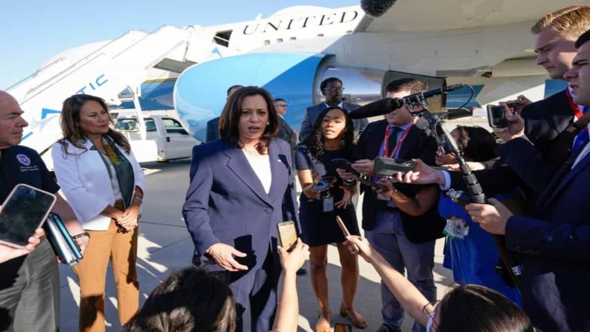 Kamala Harris visita la frontera entre México y EU