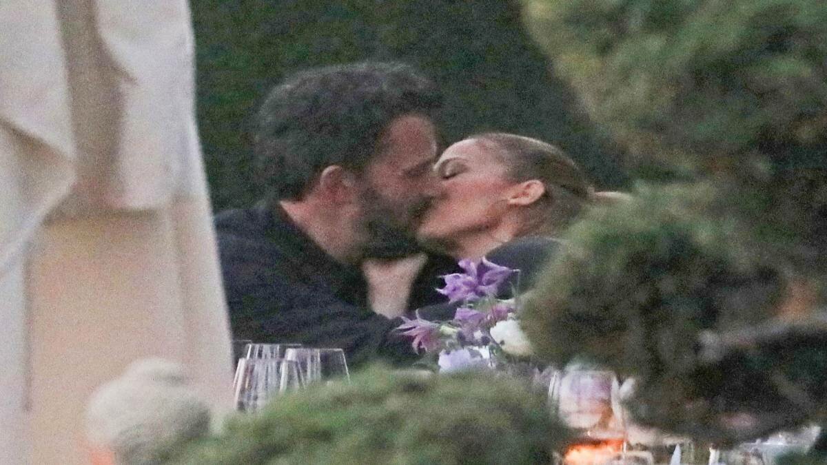 Fotos: Captan a Jennifer López y Ben Affleck besándose apasionadamente