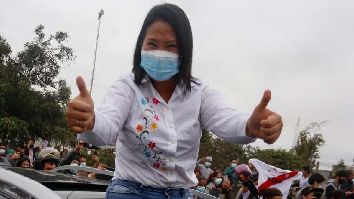 La hija del expresidente podría convertirse en la primera mujer en gobernar Perú.