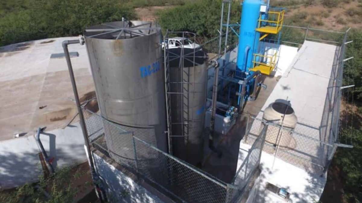 Las plantas tendrán la finalidad de abastecer de agua a Guaymas y Empalme, en beneficio de 225 mil personas.