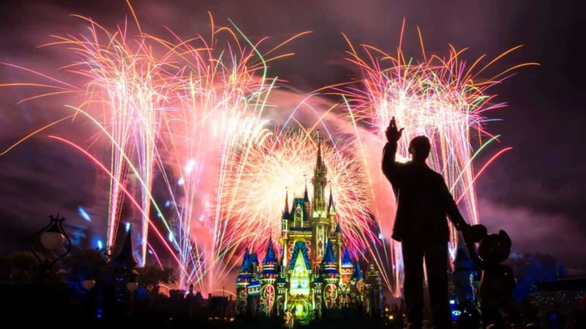 Los cielos del Walt Disney World Resort volverán a iluminarse por la noche