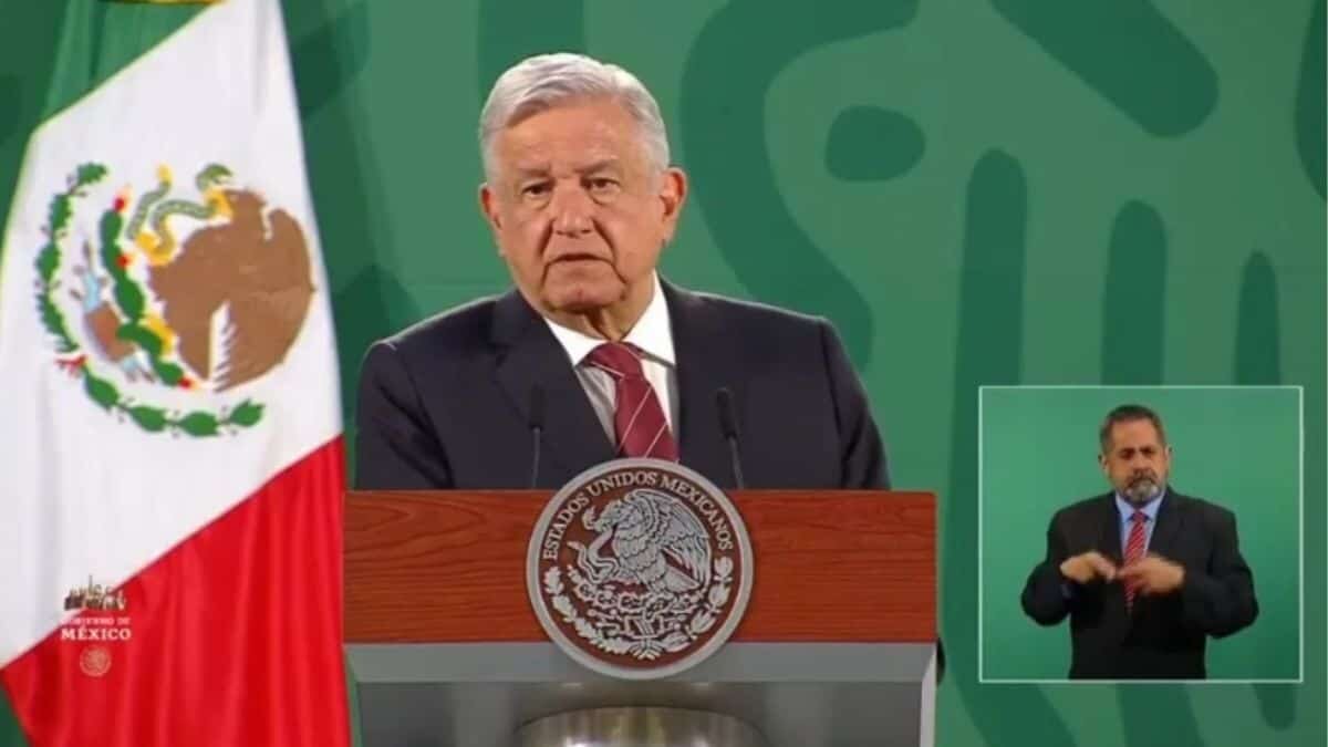 El presidente dijo que la encuesta fue realizada por la Segob, por "especialistas" de la presidencia, vía telefónica y participaron mil 600 personas.