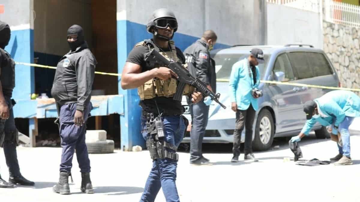 Suponen que el comando que asesinó al presidente estaba integrado por 26 colombianos, miembros retirados del Gobierno colombiano.