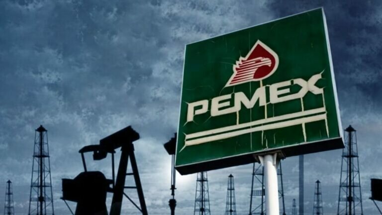 El corporativo de Pemex debe muchas explicaciones sobre la operación de las unidades de negocio que tienen en funcionamiento ante autoridades nacionales y extranjeras.
