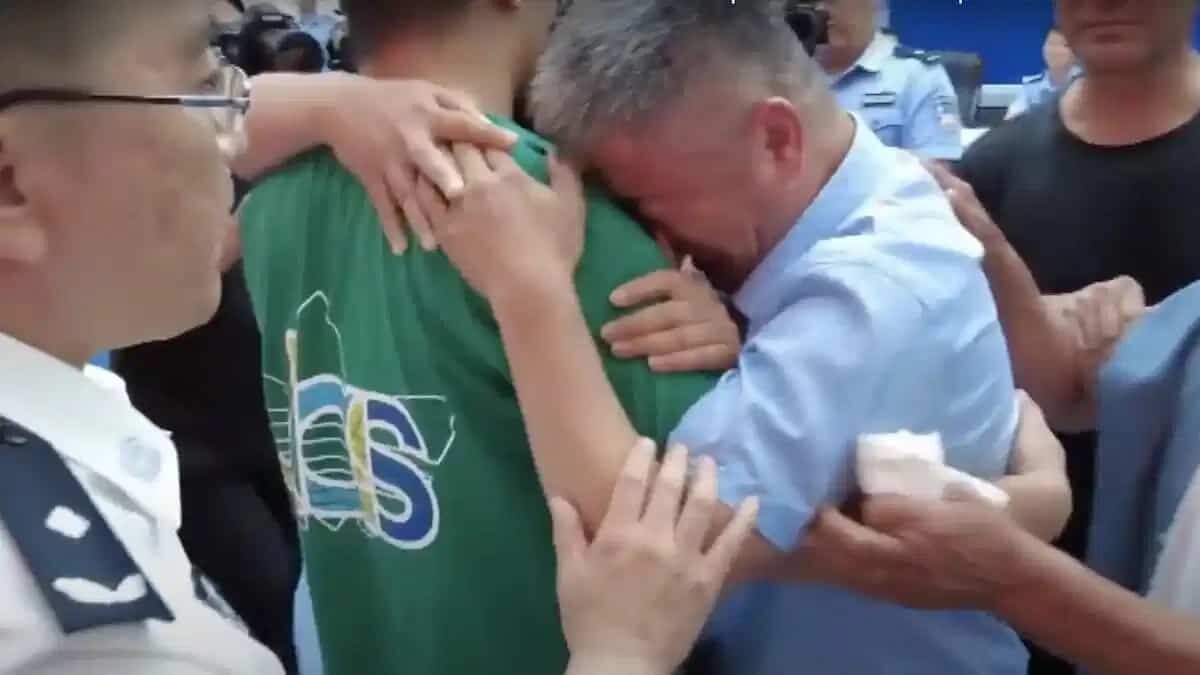 El menor fue secuestrado de su hogar cuando apenas tenía 2 años de edad.