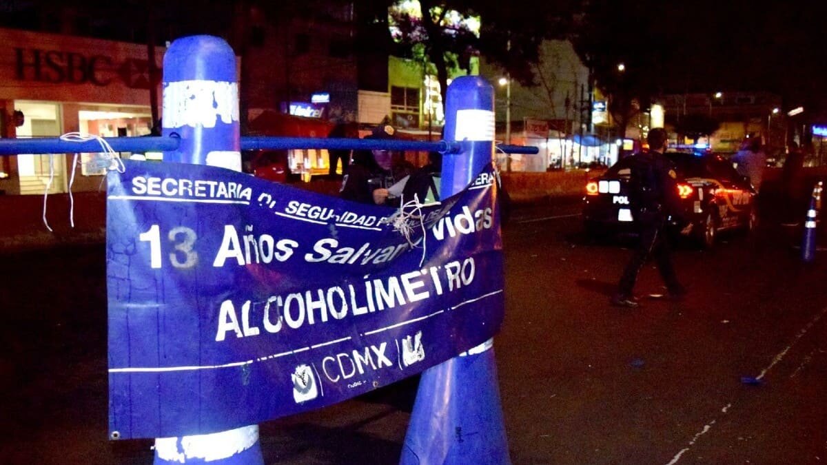 Con estos cambios se podrá quitar de inmediato la licencia de conducir a los conductores ebrios de transporte público y de carga.