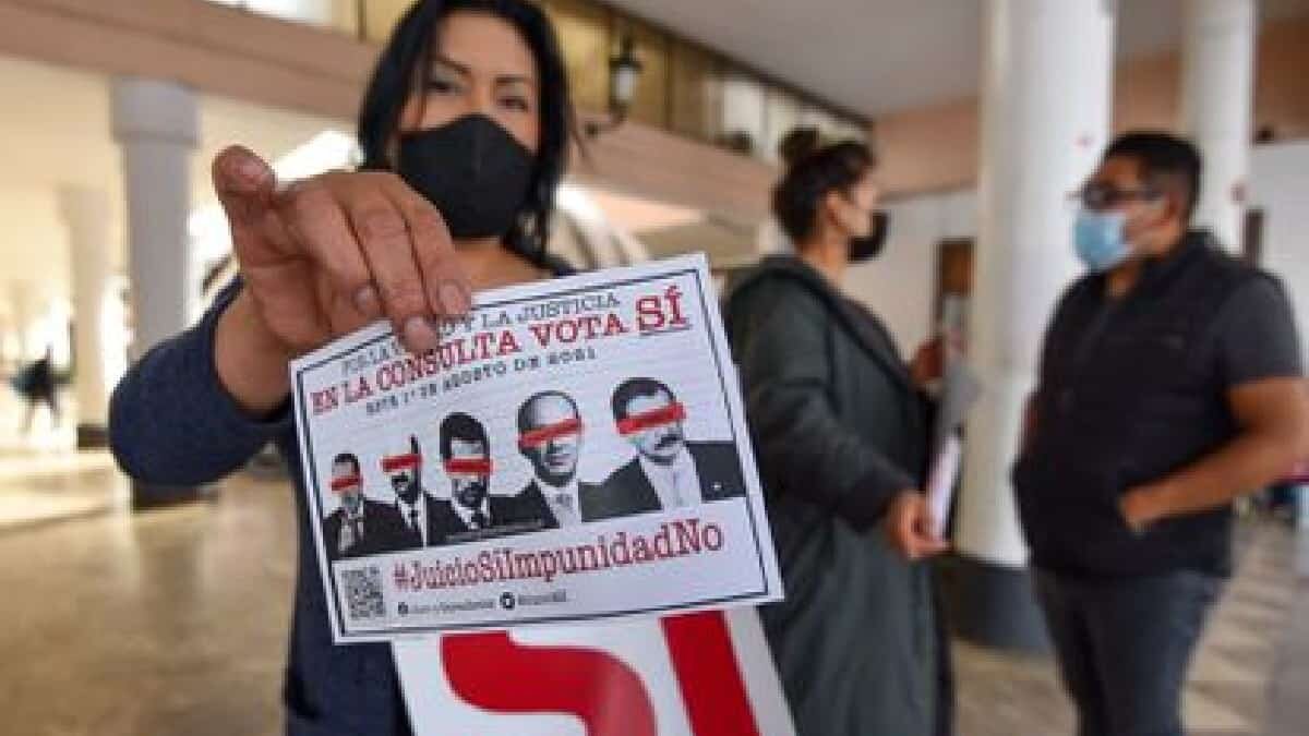 El actual presidente pidió que se otorgue mayor cobertura a este ejercicio para enjuiciar a sus predecesores.