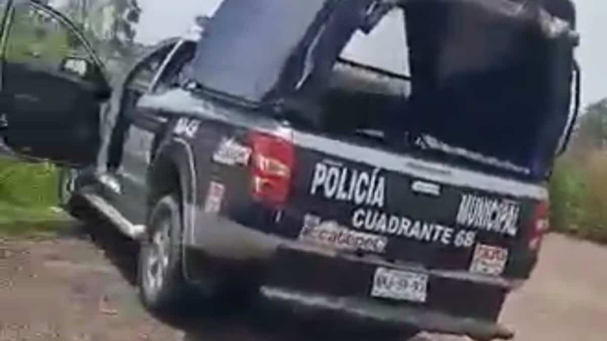 Graban a policías de Ecatepec teniendo relaciones en una patrulla