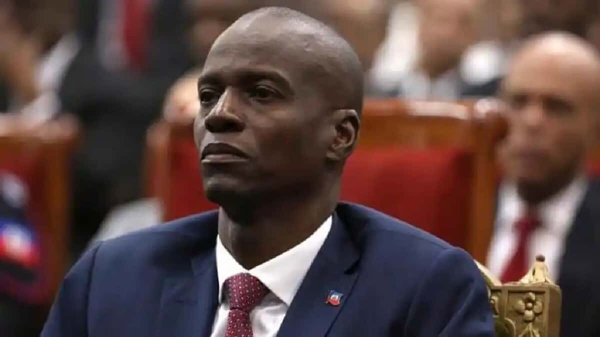 De acuerdo con fuentes oficiales, el presidente Jovenel Moise fue asesinado a tiros en su residencia de Puerto Príncipe.