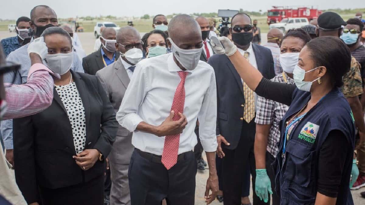 De acuerdo con fuentes oficiales, el presidente Jovenel Moise fue asesinado a tiros en su residencia de Puerto Príncipe.