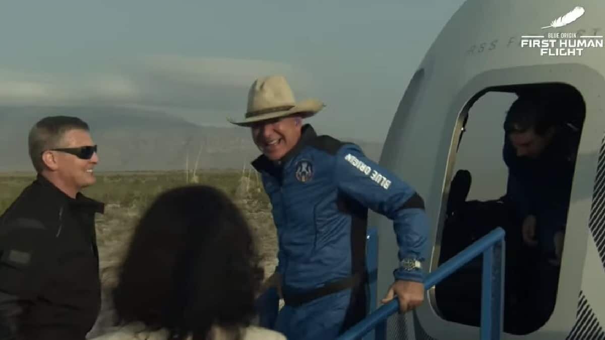 ¡Al infinito y más allá! Completa Jeff Bezos misión al espacio