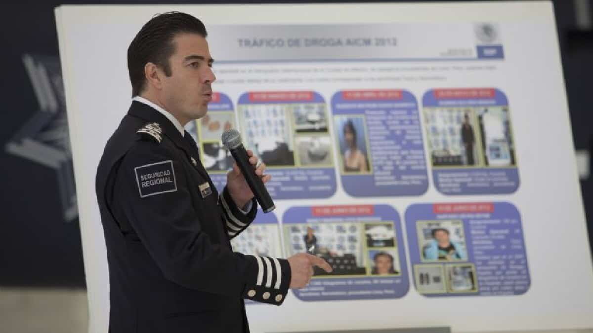 El exmando de la Policía Federal fue detenido por elementos de la Marina y de la FGR por su presunta relación con la tortura contra 4 personas.