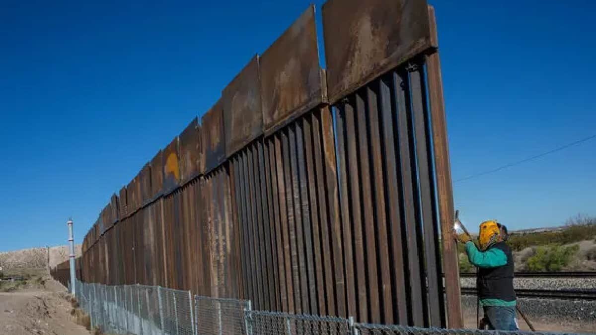 La Unesco pidió que EU rehabilite los daños provocados por la construcción del muro con México.