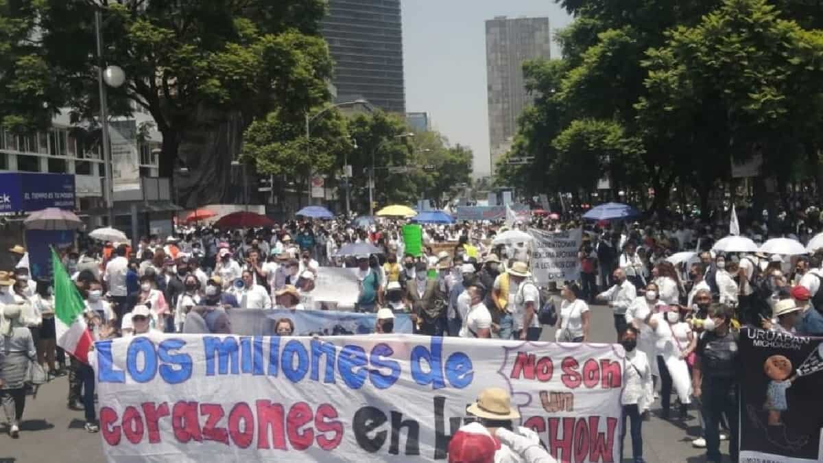 El funcionario llamó “exagerados” a los manifestantes, al tiempo que aseguró que se trabaja para obtener medicamentos oncológicos.