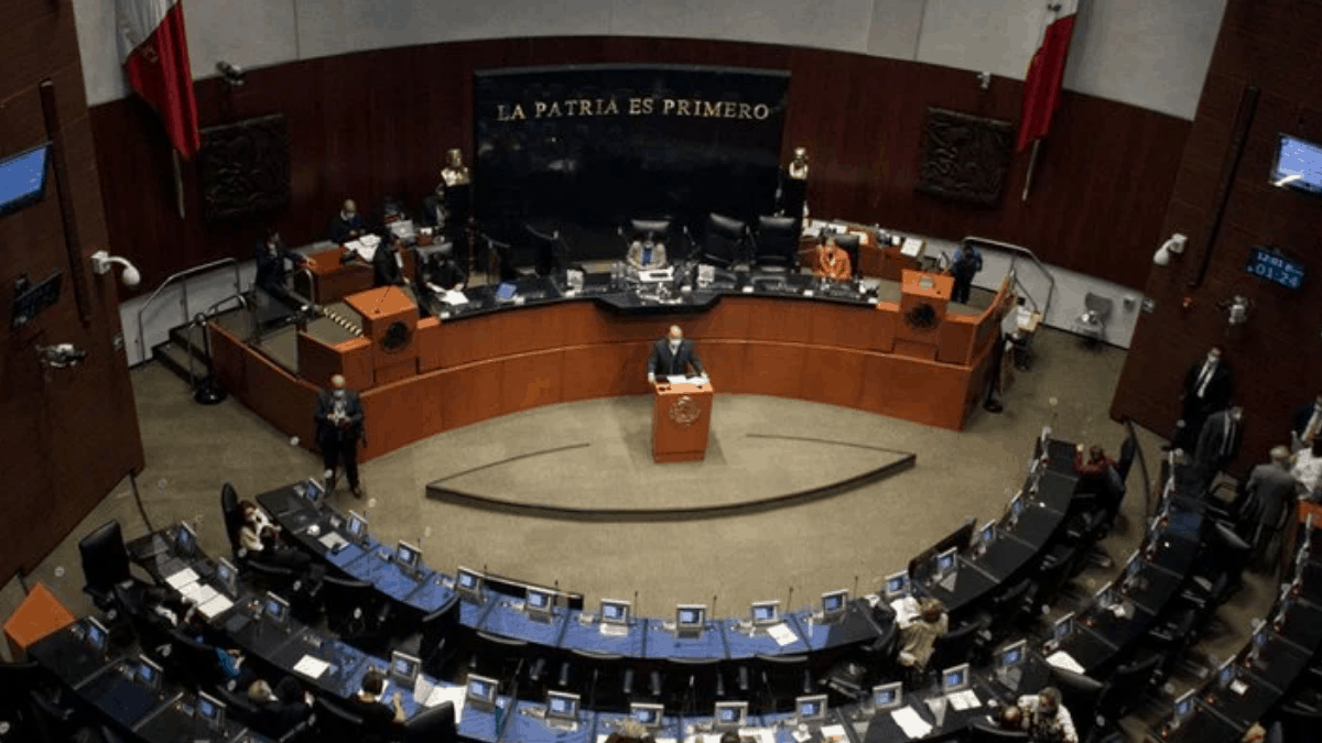 Aceptan propuesta para aplazar reforma de outsourcing