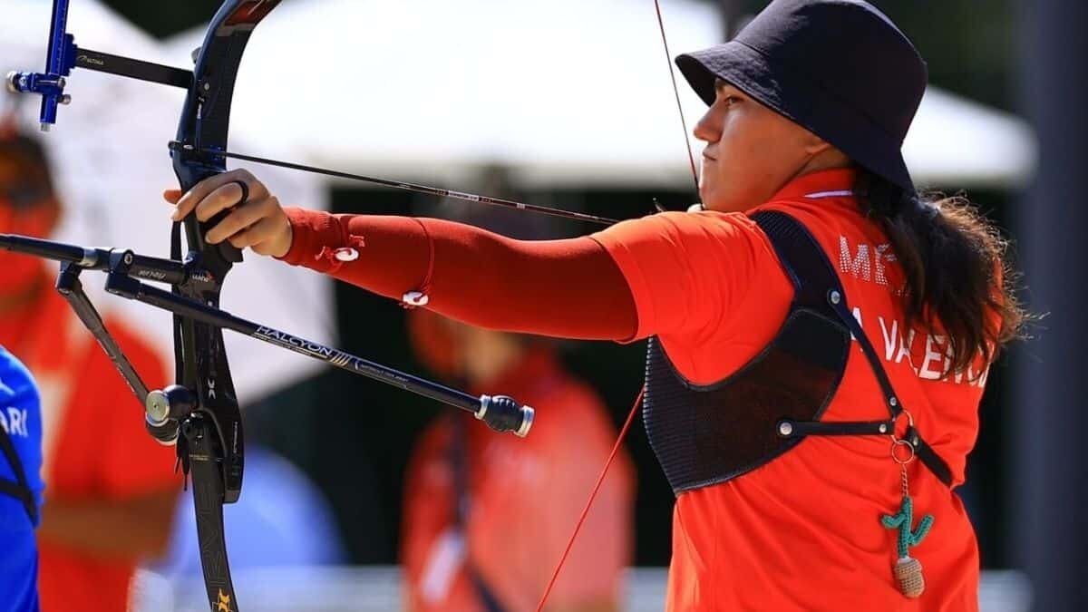 ¡Sí se puede! Alejandra Valencia clasifica a los cuartos de final en Tiro con Arco