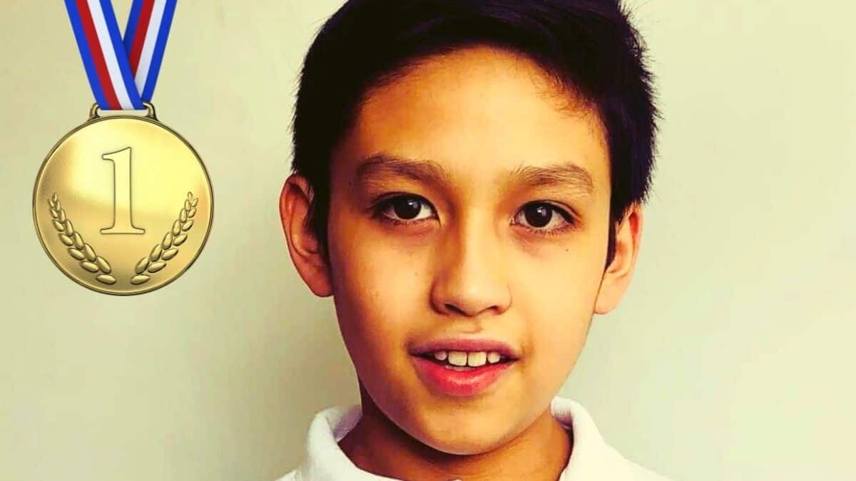 Gana mexicano de 11 años medalla de oro en evento internacional de matemáticas