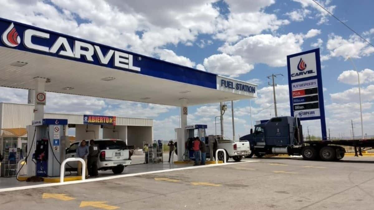 Dejan de funcionar automóviles tras cargar gasolina en Carvel