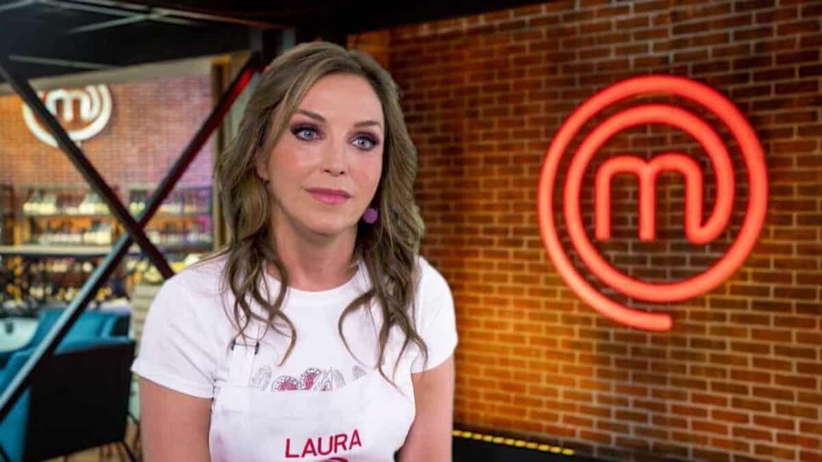 Presenta Laura Flores complicaciones de salud
