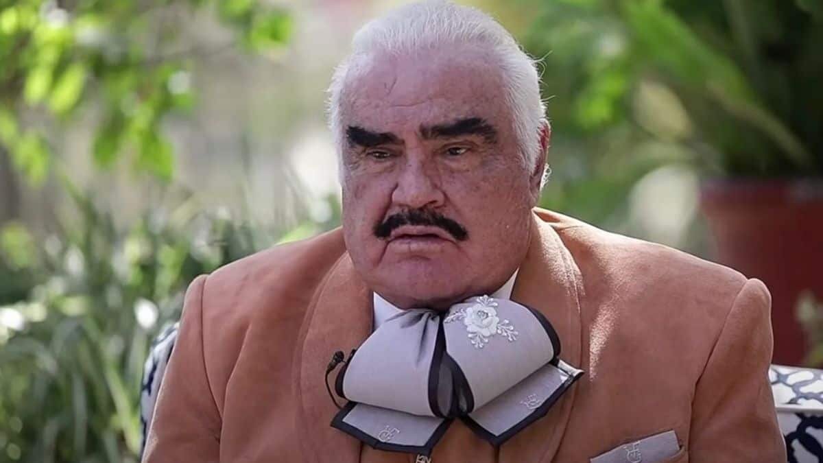Confirman que Vicente Fernández padece del Síndrome de Guillain-Barré (Video)
