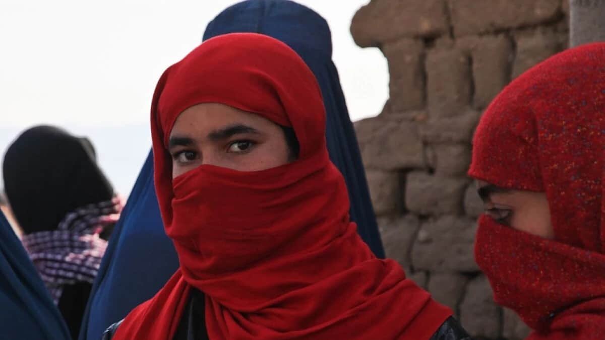 A través de la embajada en Irán, México pretende dar asilo a los afganos que huyen del Talibán.