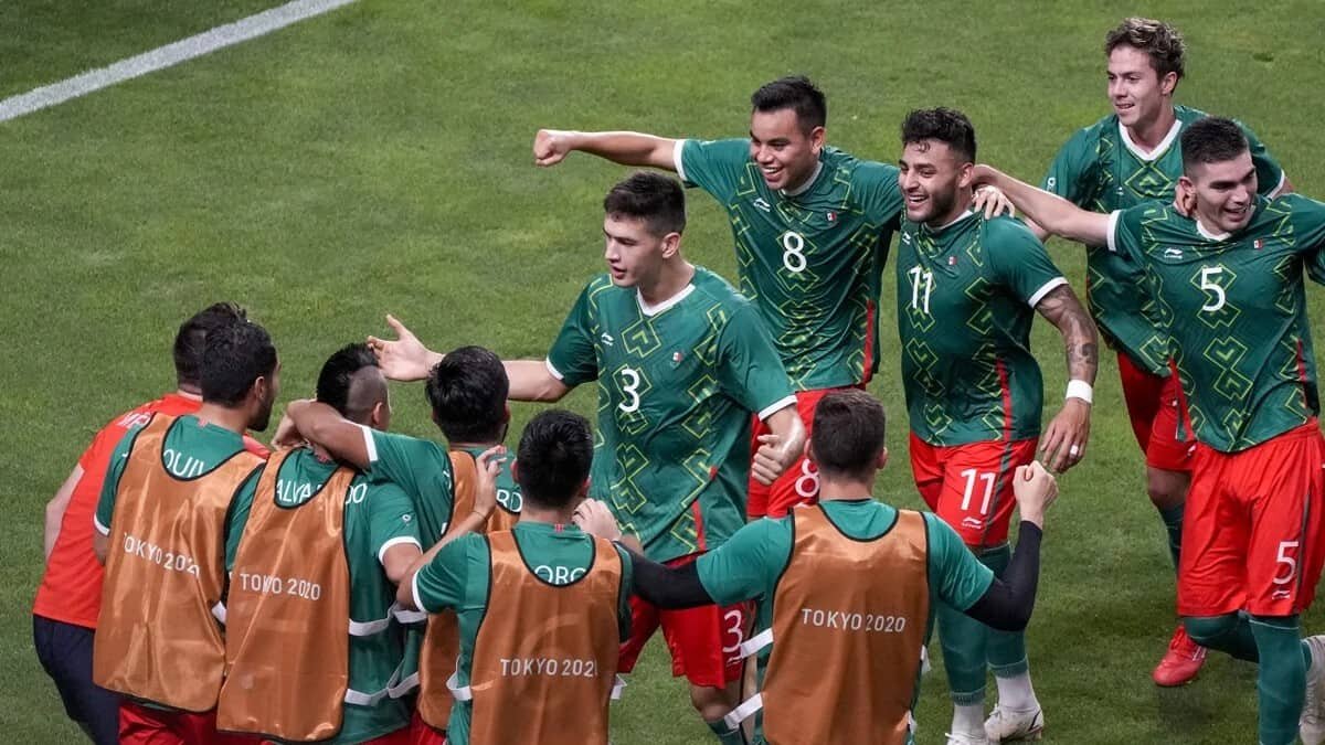 Luego de varios cuartos lugares, la selección de futbol obtuvo la cuarta medalla para México en Tokio 2020.