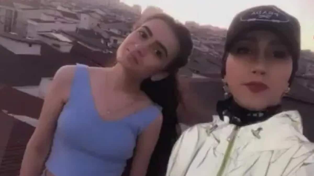 La joven cayó de un noveno piso mientras grababa material para su cuenta de TikTok.