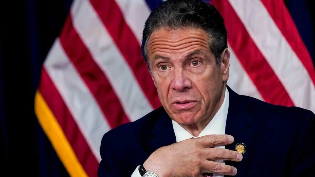 Andrew Cuomo, anunció este martes su renuncia, la cual entrará en efecto dentro de 14 días.