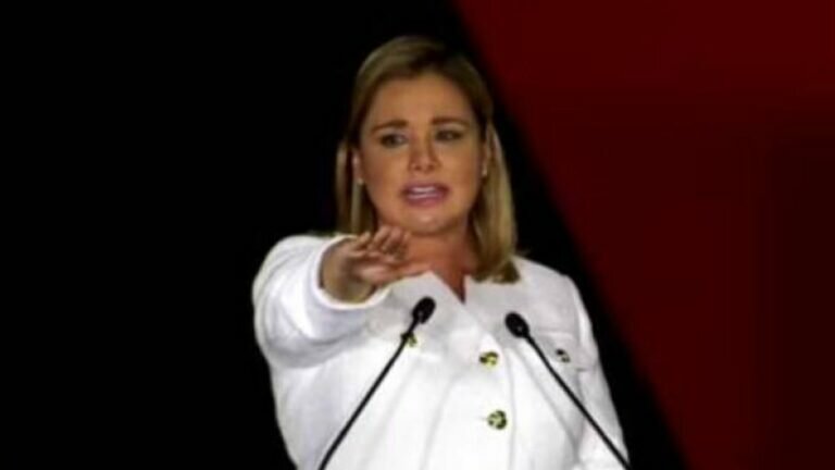Asume Maru Campos como primera gobernadora de Chihuahua