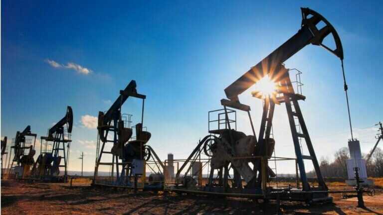 Autorizan perforar nuevos pozos petroleros en Campeche y Tabasco
