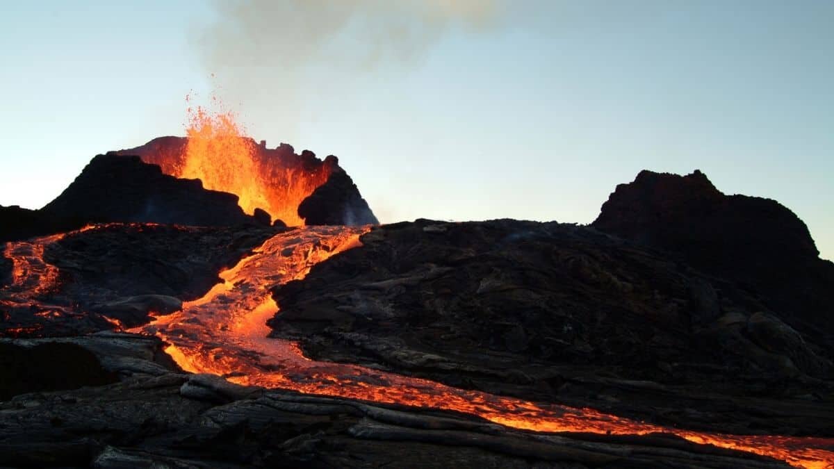 Estos son los volcanes más activos en el mundo (Video)