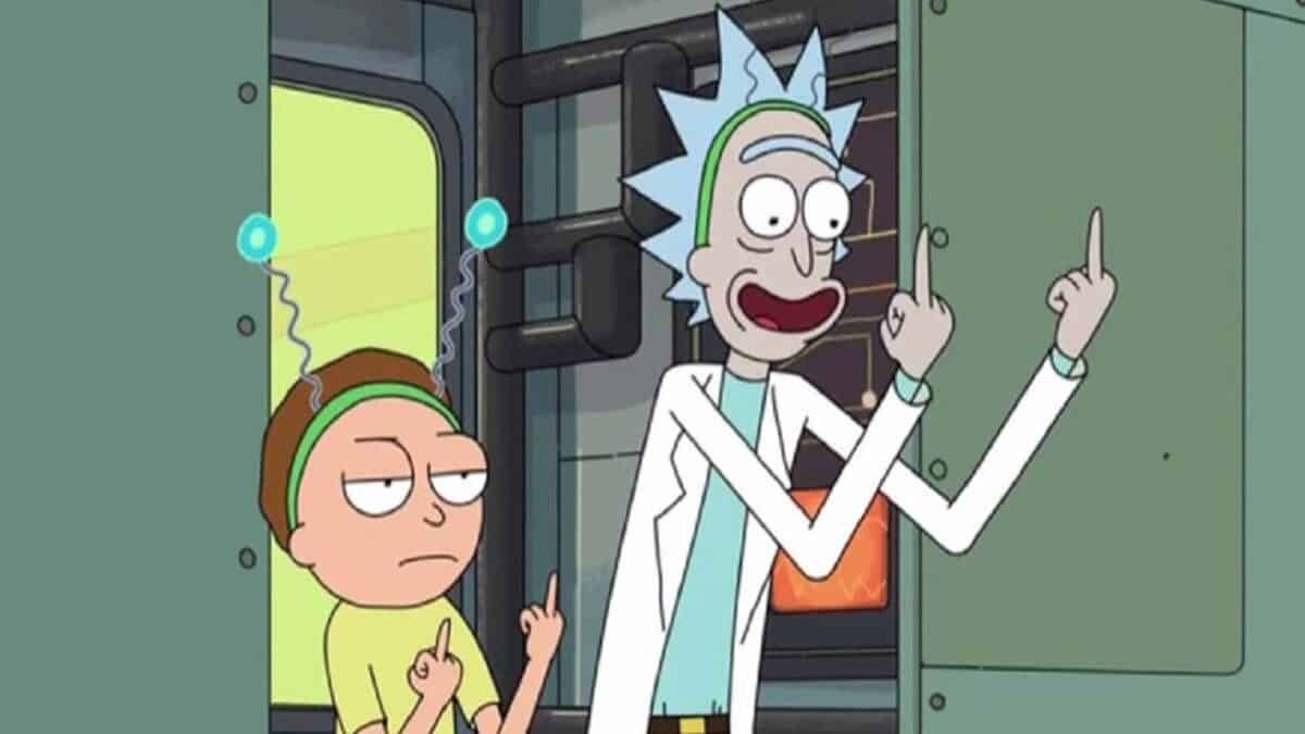 ¡Regresa el Doc! Aparece Christopher Lloyd en promocional de "Rick y Morty" (Video)