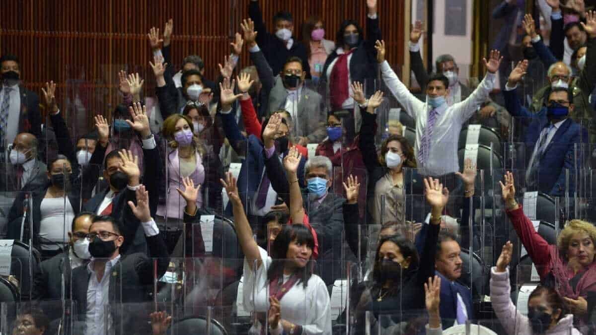 Ahora el dictamen de la Ley de Juicio Político pasará al Senado para su discusión y posible aprobación.