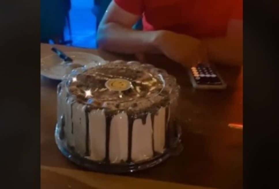 Mesero pastel
