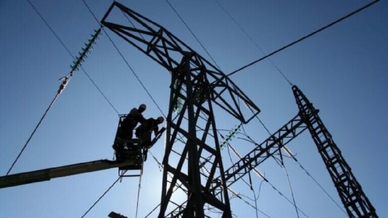 La reforma eléctrica que se prevé aprobar será un duro golpe tanto para las empresas como para las familias mexicanas.