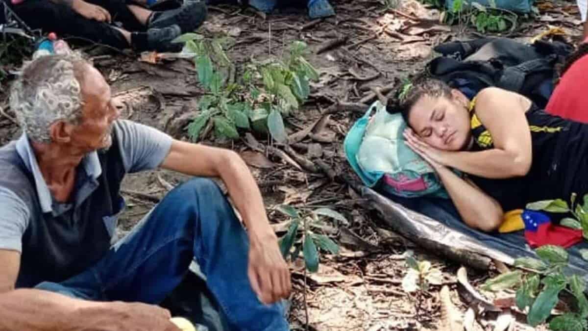 Las autoridades mexicanas han intentado a costa detener a los migrantes que en caravana intentan llegar a Estados Unidos, violando sus derechos humanos.