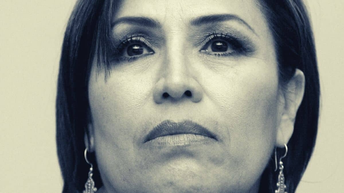 Confirman contagio de Rosario Robles; acusan falta de pruebas