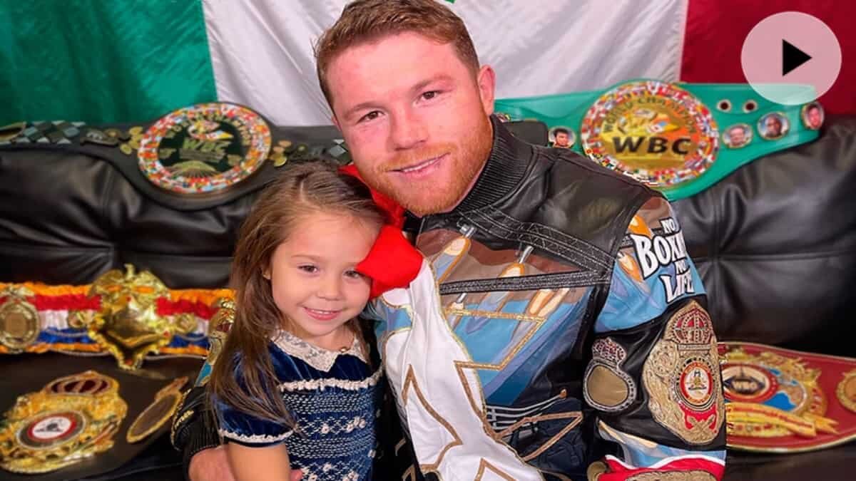 Captan tierno momento del "Canelo" con su hija (Video)
