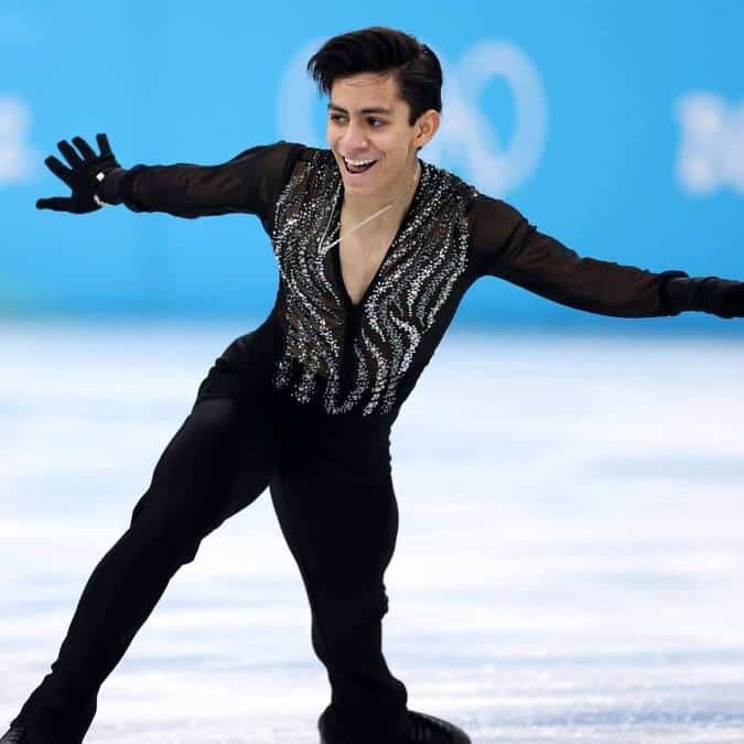 Donovan Carrillo en la final de patinaje artístico en Beijing 2022