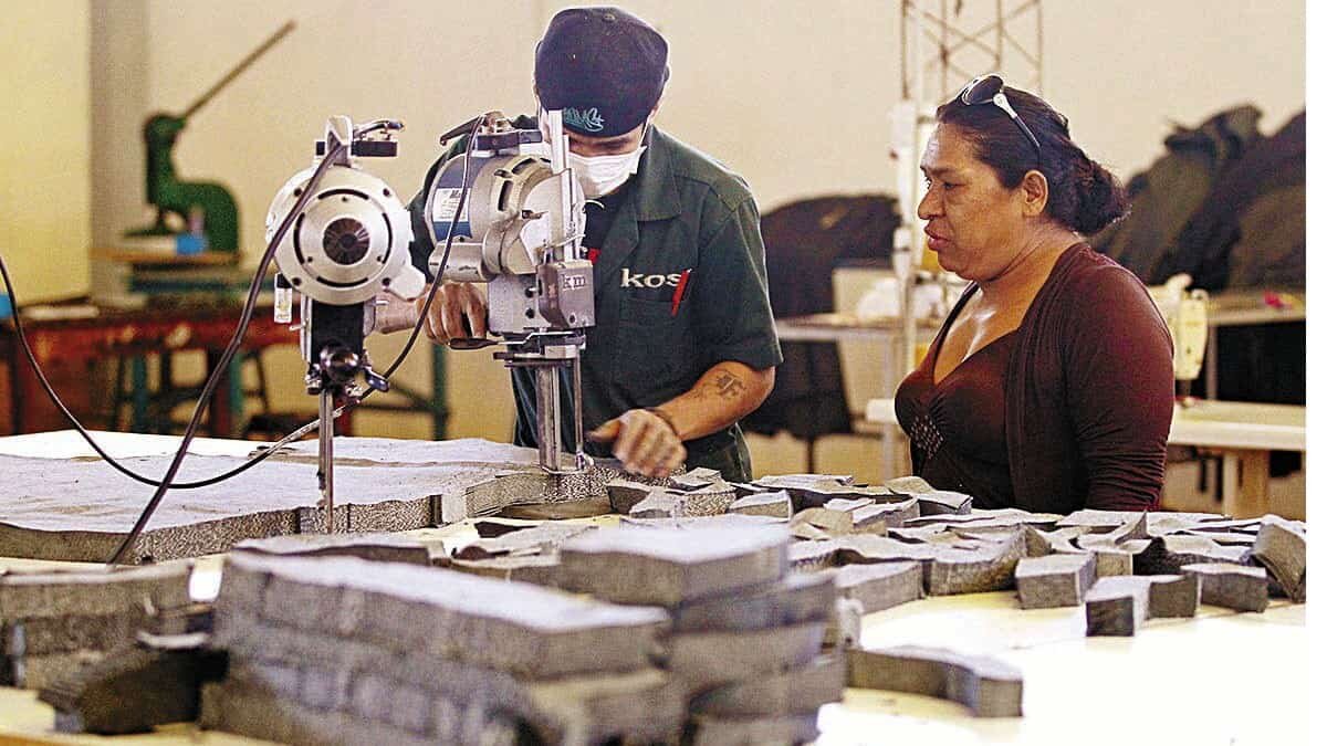 México se encuentra en un momento vital en el que se puede construir un país distinto en el que el bienestar sea algo prioritario y en el que los empresarios tienen la posibilidad de participar en una sociedad con un desarrollo más equilibrado.