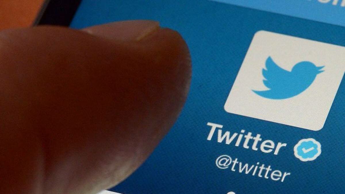 Usuarios reportaron la caída masiva de Twitter, la cual ocurrió aproximadamente a las 11:00 horas de este viernes.