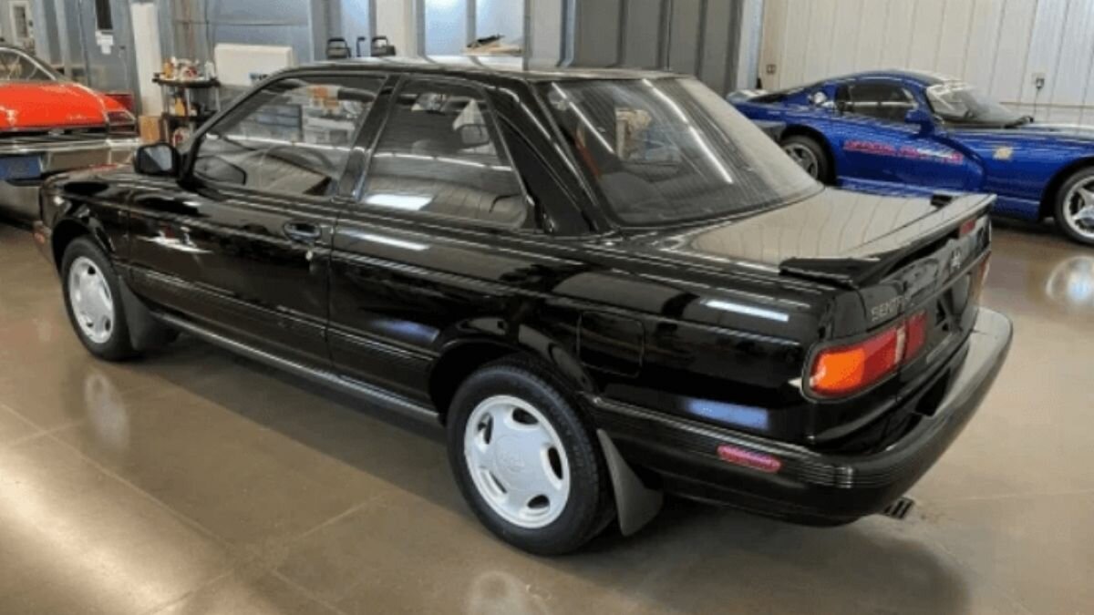 Nissan Tsuru GSR 2000 alcanzando más de 600 mil pesos en subasta