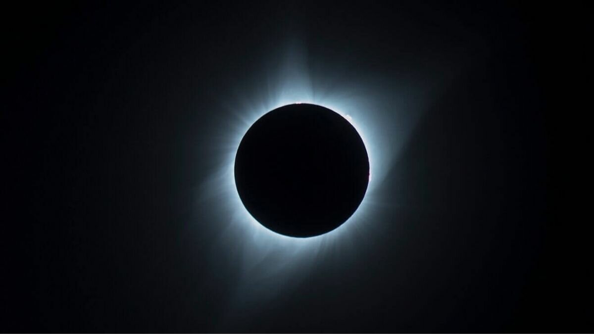 eclipse solar de abril