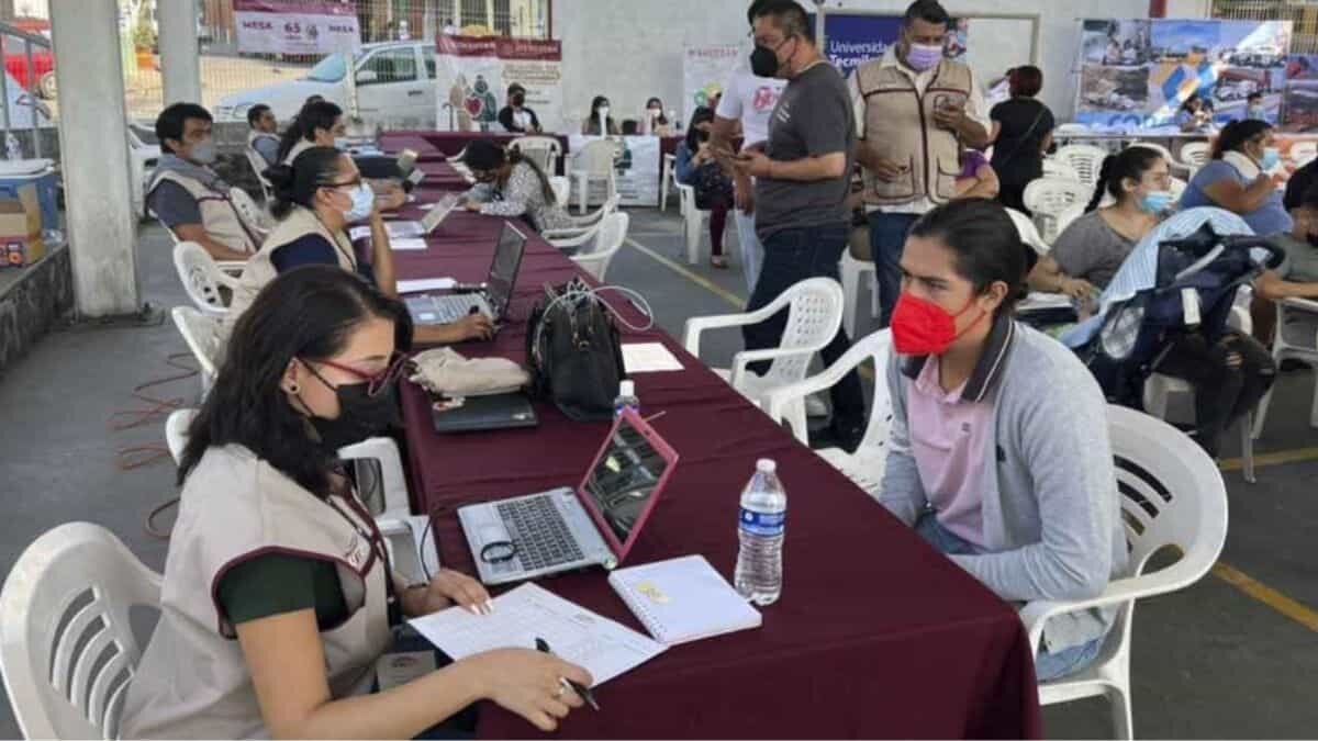 Así puedes solicitar la beca Jóvenes Escribiendo el Futuro de 2 mil 450 pesos