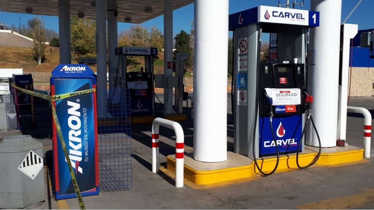 El mercado negro de combustible es del 24% y existen varias gasolineras que son investigadas por huachicoleras.