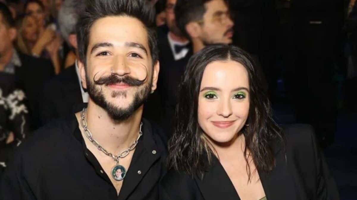 ¡Felicidades! Anuncian Eva Luna y Camilo que ya son papás (Video)