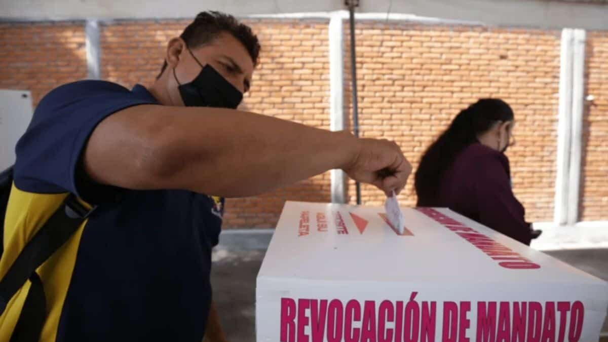 Agradece AMLO participación en revocación de mandato (Video)