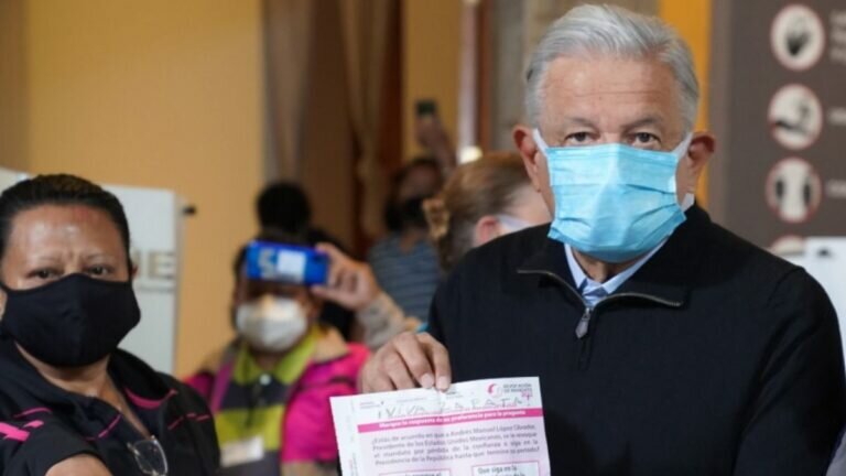 Agradece AMLO participación en revocación de mandato (Video)
