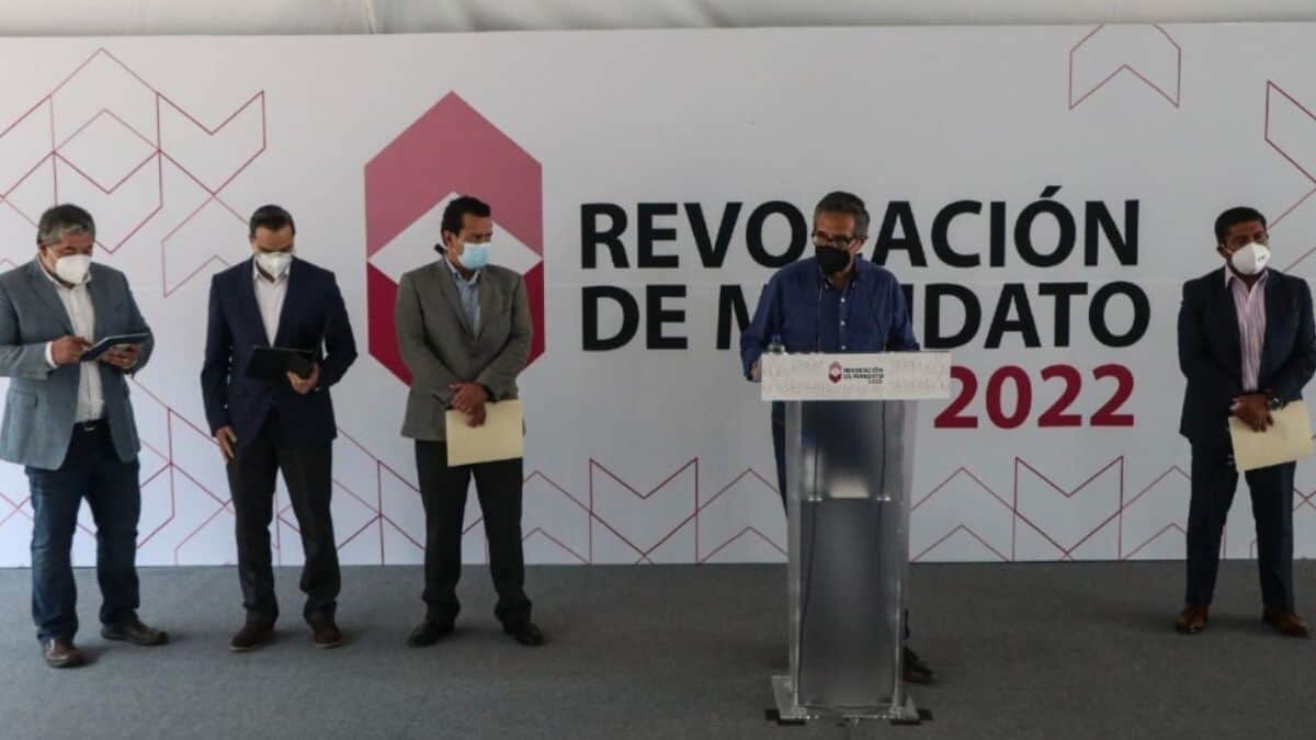 Agradece AMLO participación en revocación de mandato (Video)